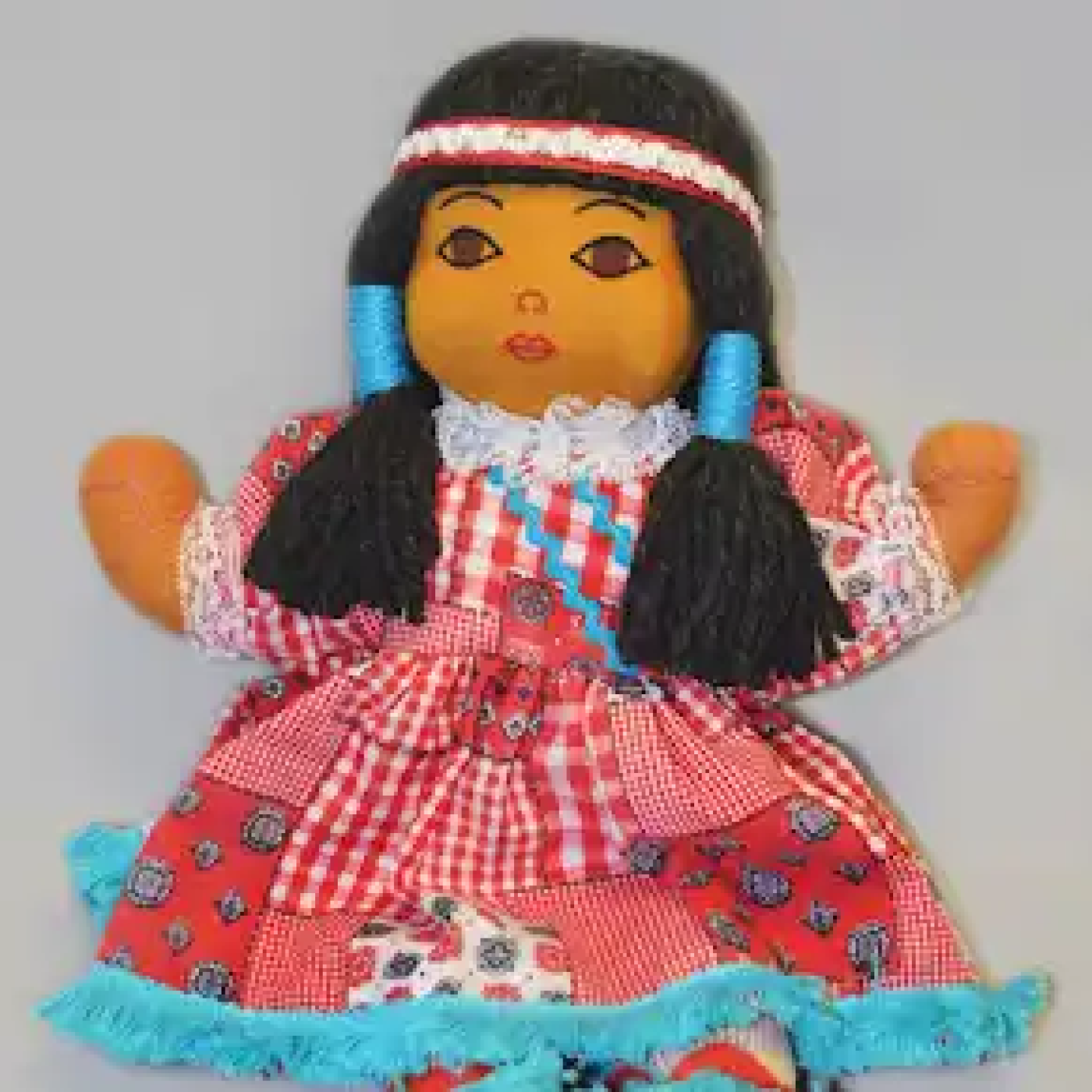 "Miss Gladys" Suzy Belle Girl Doll (c. 1974) by Hualapai Tribal Doll Factory. From the BIA Museum collection.